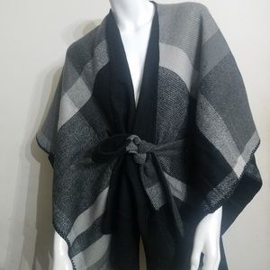 Women's Reversible Belted Wrap